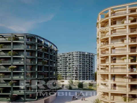 Espaço Comercial no LAKE TOWERS – Novo Empreendimento | Arca d’Água, Paranhos