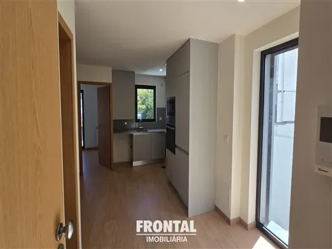 Appartement T1 rénové près du pôle universitaire, à louer