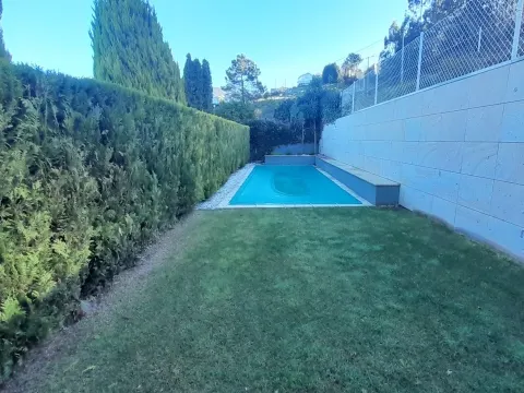 Moradia T3 Moderna com Piscina Privada – Loivo, Vila Nova De Cerveira