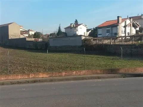 Terreno para Construção - 6.600 m² | São Romão do Coronado, Trofa