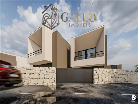Moradia Geminada T3