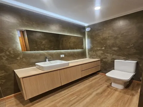 Apartamento T3 Remodelado em Condomínio Fechado | Grijó