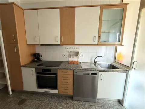 Apartamento T2 próximo à Casa da Música, Porto