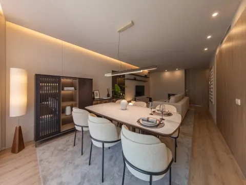 Vess Living Guimarães | T4 com 2 Suites e Closet