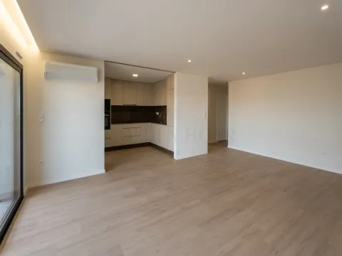 Apartamento T3 nas Devesas, Vila Nova de Gaia