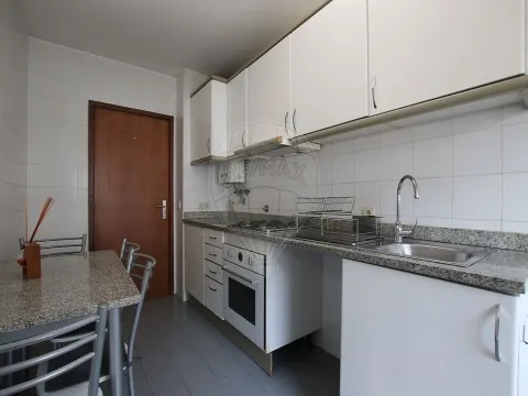 Apartamento T1 para arrendamento