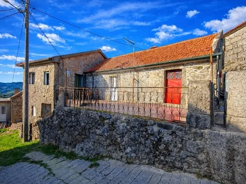 Moradia T2 para venda