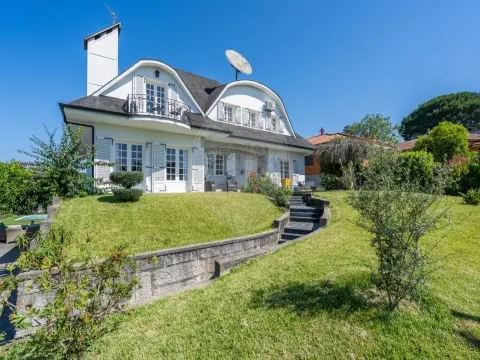 Moradia T7 para venda