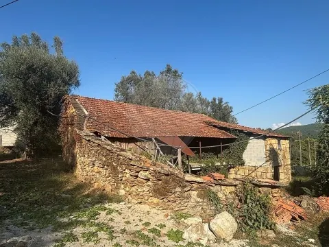 Moradia T0 para venda
