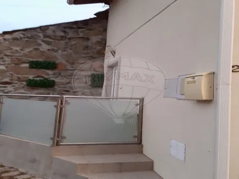 Moradia T2 para venda