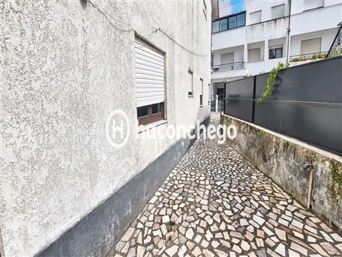 House T5
