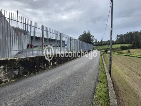 Armazém Industrial em Chorente, Barcelos