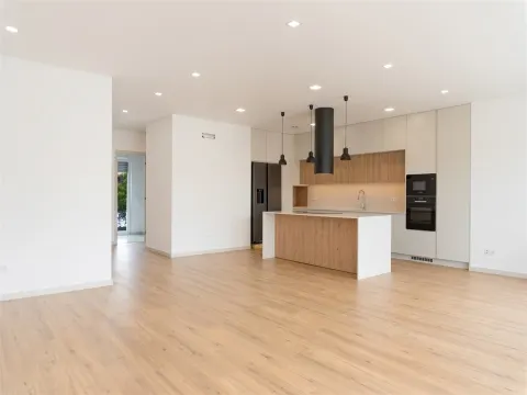 Alto do Prata - Apartamentos T2, T3 e Penthouses na Lourinhã