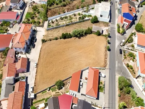 Terreno para Construção com 2.498 m² - Oportunidade de Investimento – Ideal para Construtores