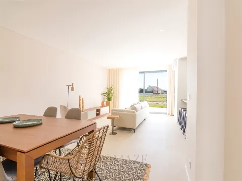 Comfort and deisgn by the beach - House T4+1 Areal Lourinhã