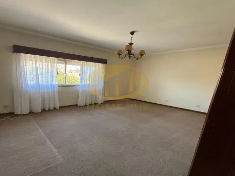 Apartamento T3, Com Varanda em Rio Tinto