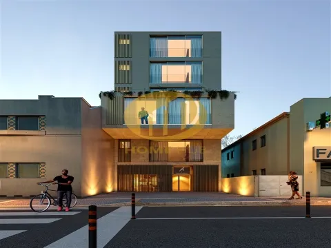 Contemporary Elegance in the Heart of Matosinhos