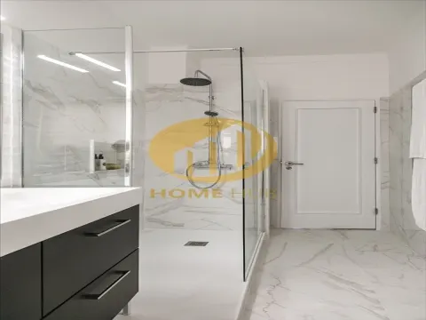 Excelente Apartamento T4 en Rio Tinto — 242.500 €