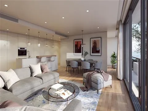 Apartamento T3 duplex com elevador, Lisboa / Venda