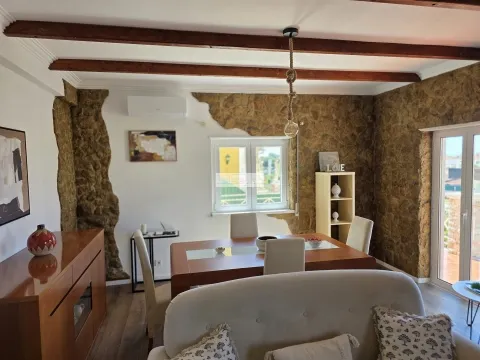 &#1052;&#1077;&#1073;&#1083;&#1080;&#1088;&#1086;&#1074;&#1072;&#1085;&#1085;&#1072;&#1103; &#1074;&#1080;&#1083;&#1083;&#1072; &#1089; 3 &#1089;&#1087;&#1072;&#1083;&#1100;&#1085;&#1103;&#1084;&#1080; &#1074; &#1072;&#1088;&#1077;&#1085;&#1076;&#1091;, &#1073;&#1072;&#1089;&#1089;&#1077;&#1081;&#1085;, &#1073;&#1072;&#1088;&#1073;&#1077;&#1082;&#1102;, &#1085;&#1077;&#1076;&#1072;&#1083;&#1077;&#1082;&#1086; &#1086;&#1090; &#1069;&#1088;&#1080;&#1089;&#1077;&#1081;&#1088;&#1099;