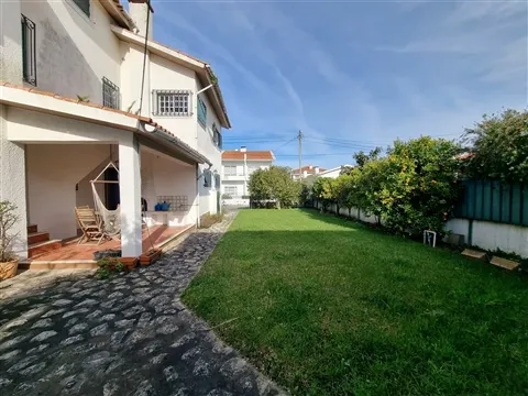 Abitazione 7 Vani