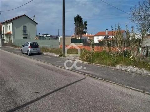 Grundstück
