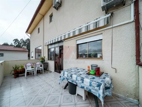 Moradia T3 Geminada – Urbanização Sol-Poente | Fafe