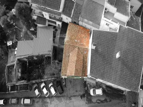 Detached house to restore T3