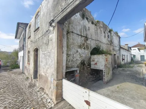 Maison à Restaurer 6 Chambre(s)