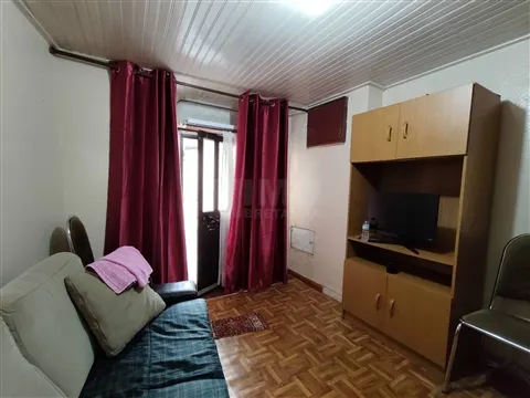 Edifício c/ 3 Apartamentos - Centro Histórico - Covilhã