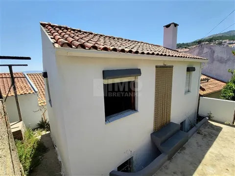 Moradia V3 - Cantar Galo - Periferia da Covilhã