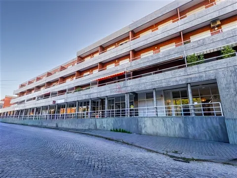 Apartamento T2+1 em São Martinho do Campo, Santo Tirso