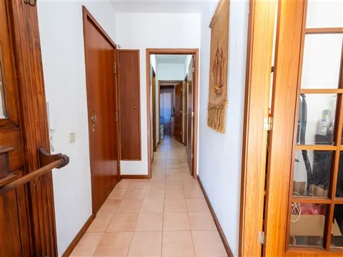 Apartamento T2+1 em São Martinho do Campo, Santo Tirso