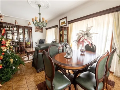 Moradia T5 em Santa Eulália, Vizela