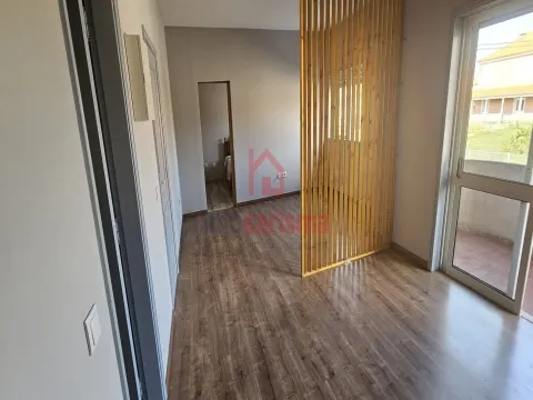 Apartamento T1 para Arrendamento em Delães, Vila Nova de Famalicão