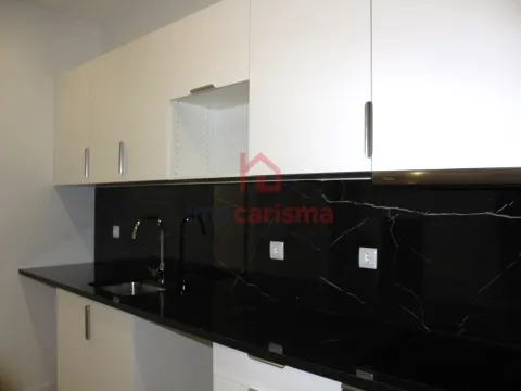 Apartamento T0 Totalmente Remodelado no Centro de Santo Tirso
