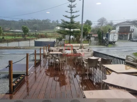 Trespasse de Pastelaria em Felgueiras