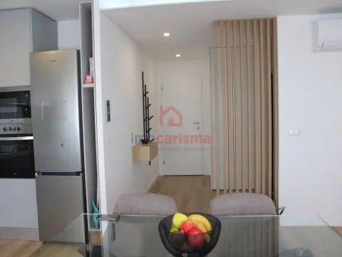 Apartamento T2 em Rebordões, Santo Tirso