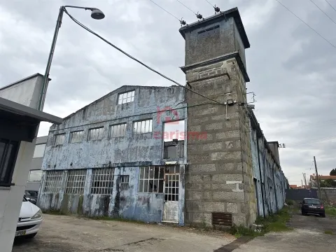Pavilhão Industrial para venda em Ribeirão, Vila Nova de Famalicão