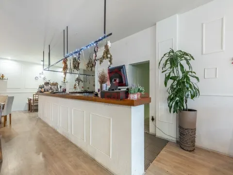 Trespasse Restaurante "Casa da Mãe Ana" no centro de Vila Nova de Famalicão