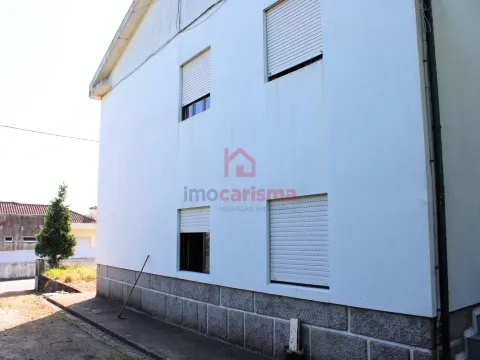 T3 Apartment in Roriz, Santo Tirso