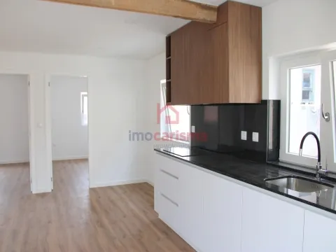 Apartamento T1+1 Com Terraço no Coração de Vizela