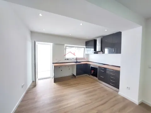 Apartamiento duplex de 4 habitaciones