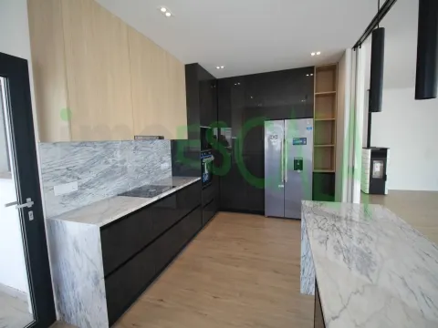 Doppelhaus 4 Schlafzimmer