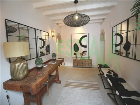Moradia totalmente remodelada em Azambuja