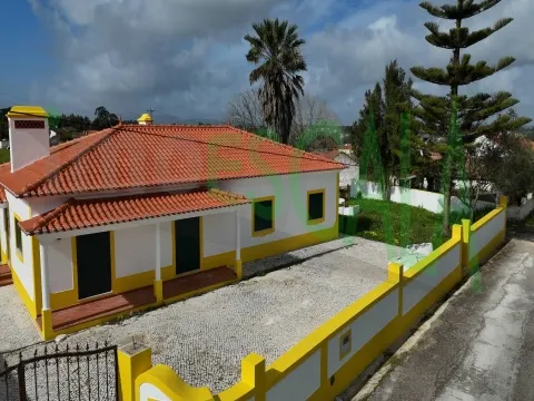 Moradia T3 totalmente remodelada no concelho do Cartaxo