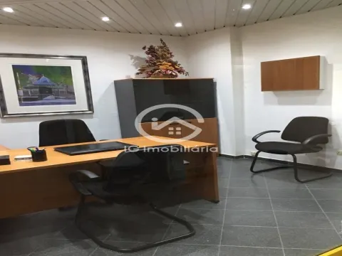 Arrendo escritório na Av. Luísa Todi, Setúbal