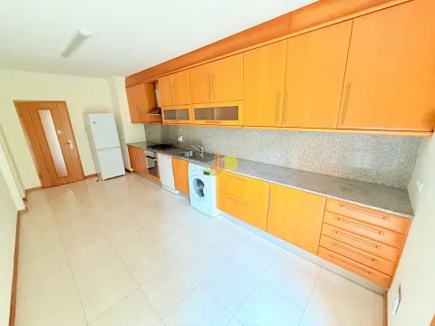 3 Camere da letto con due garage - Qta Da Borloteira