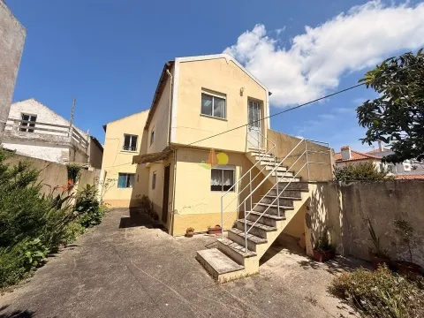 Villa mit 4 Schlafzimmern in Gala in Strandnähe