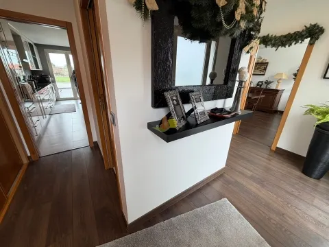 Twee onder één kap 4 kamerwoning